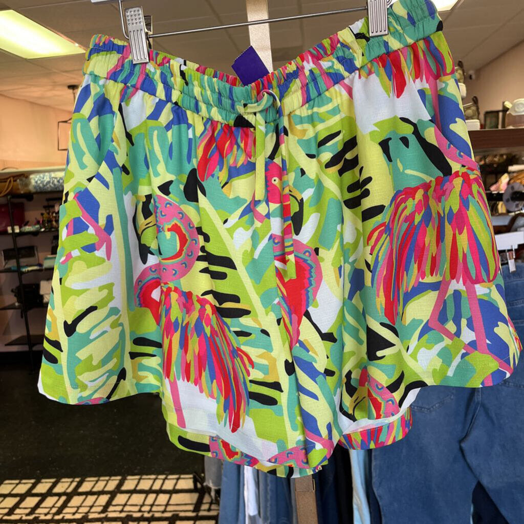 Crosby - Sara Shorts in Tropical Resort Print