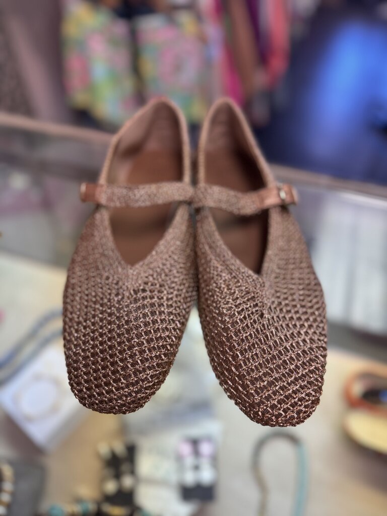 A New Day - Issa Flats in Copper