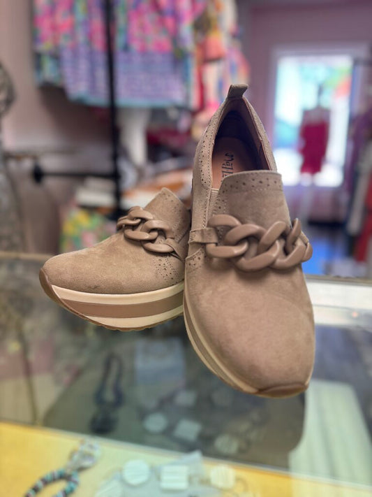 Mad Love - Platform Loafers - Beige