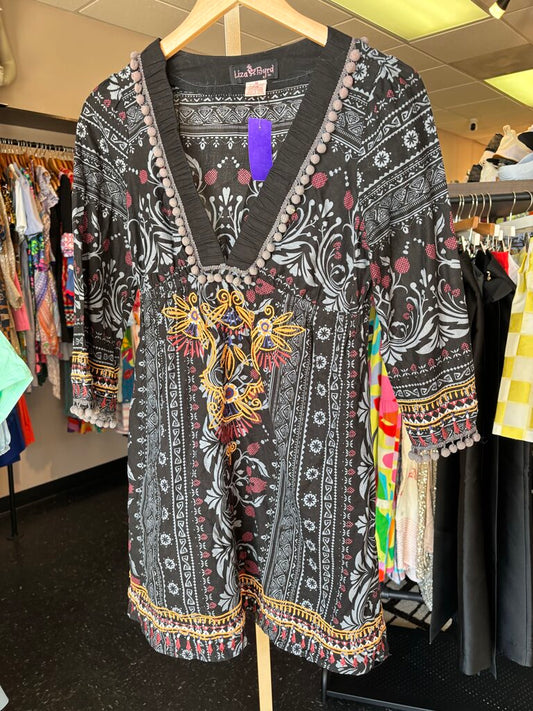 Liza Byrd - V Neck Patterned Mini Dress