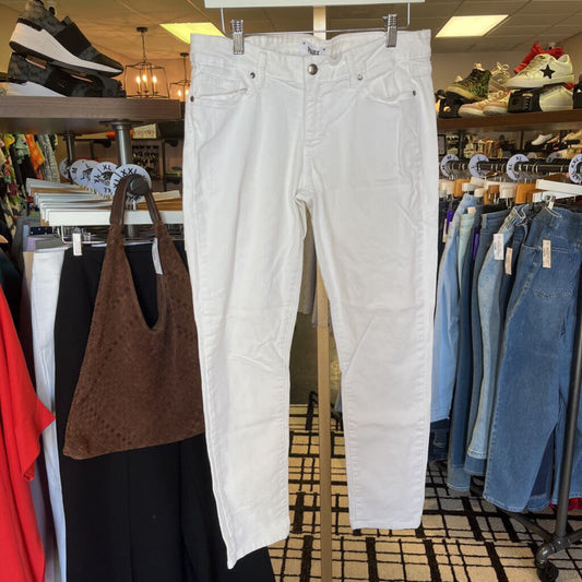 Paige - Peg Skinny Jeans in White Denim