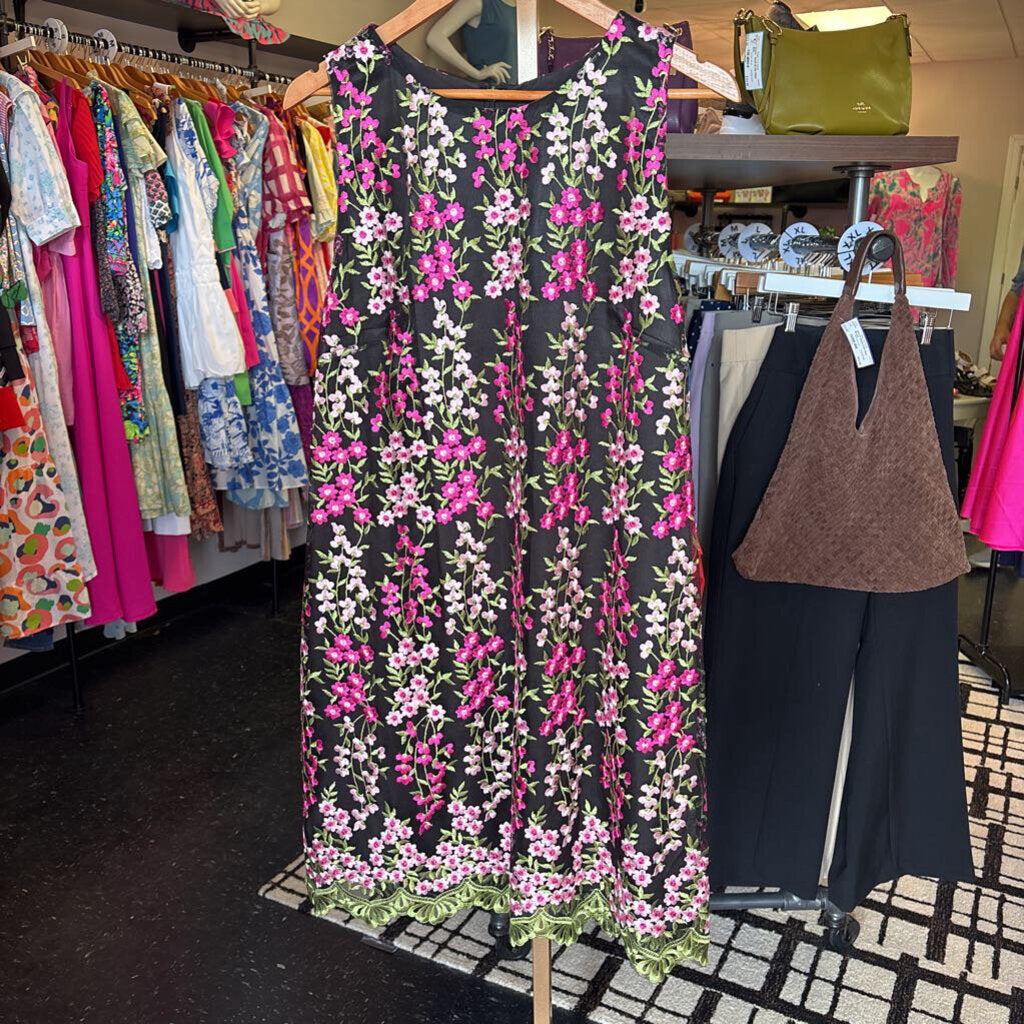 Tahari - Floral Embroidered Shift Dress