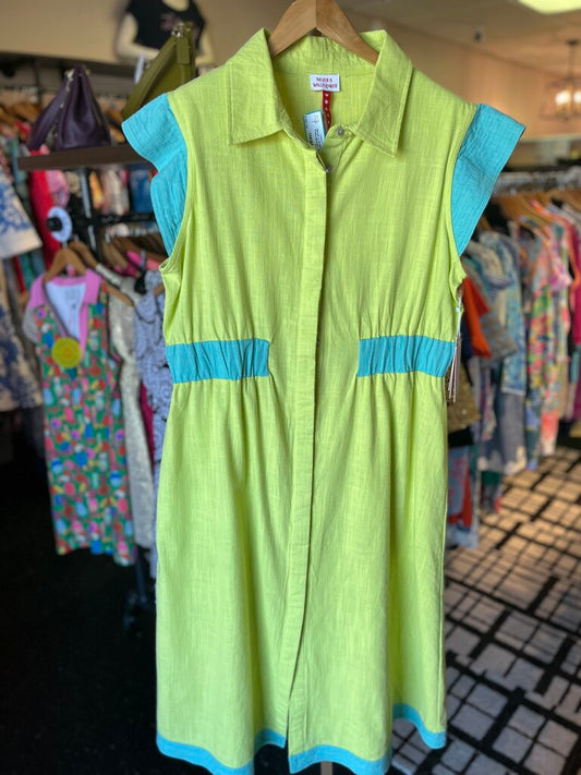 Never a Wallflower NWT Patty Epaulet Shirt Dress in Lime