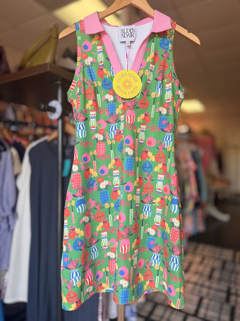 Alden Adair NWT - Azalea Dress in Green Chantilly