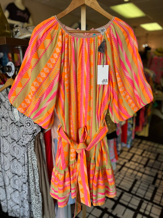 dRA NWT - Thea Dress in Pink Driveway