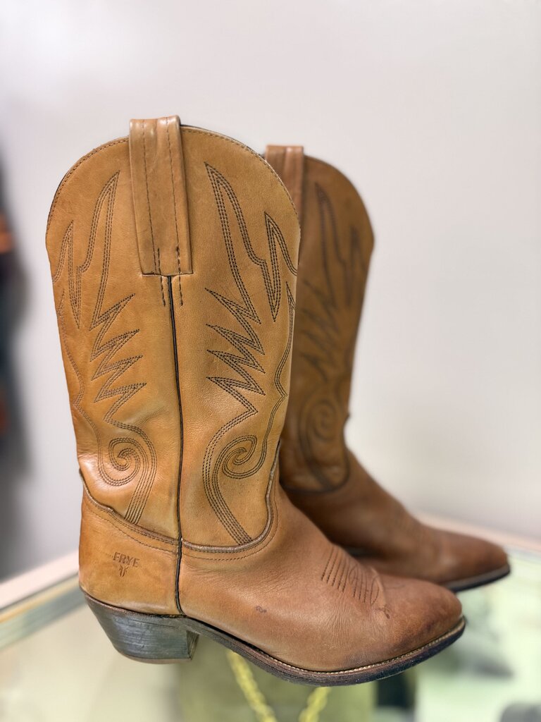 VTG Frye- Pull On Boots