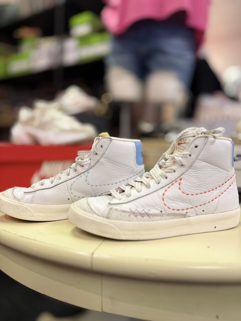 Nike - Blazer Mid 77