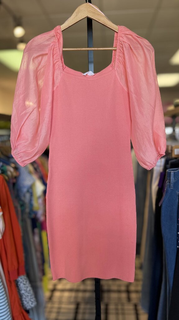Vestique - NWT - Rosalia Dress