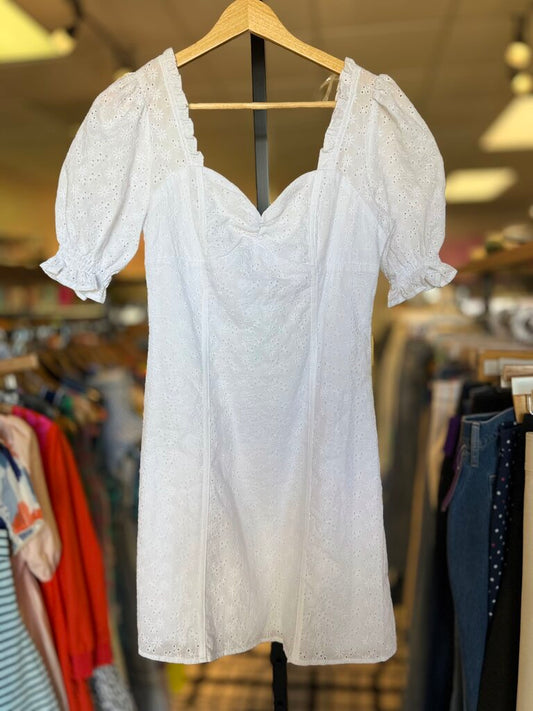 Vestique - NWT - Forever Dress in White Eyelet