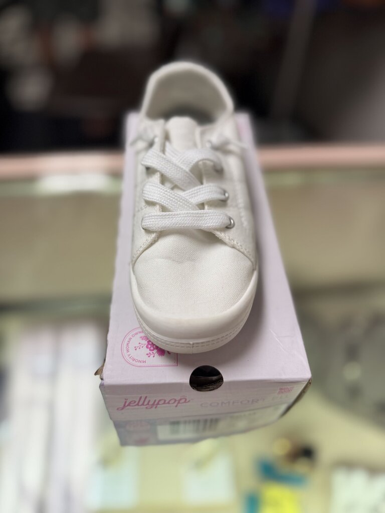 Jellypop NIB - Dallas Canvas Sneaker - White