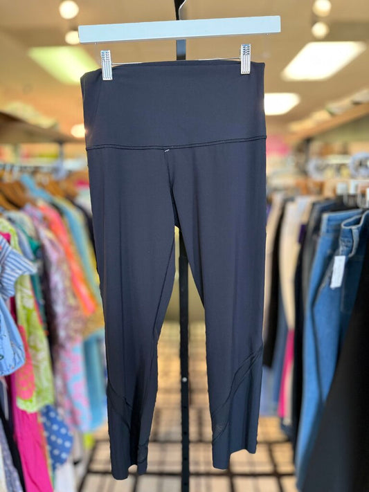 Lululemon - Cropped Leggings - Black - Size Approx