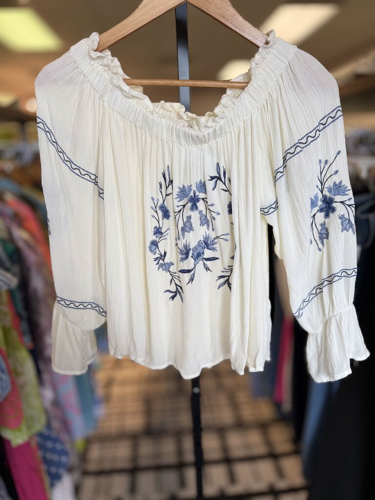 AE - Floral Off the Shoulder Top - White