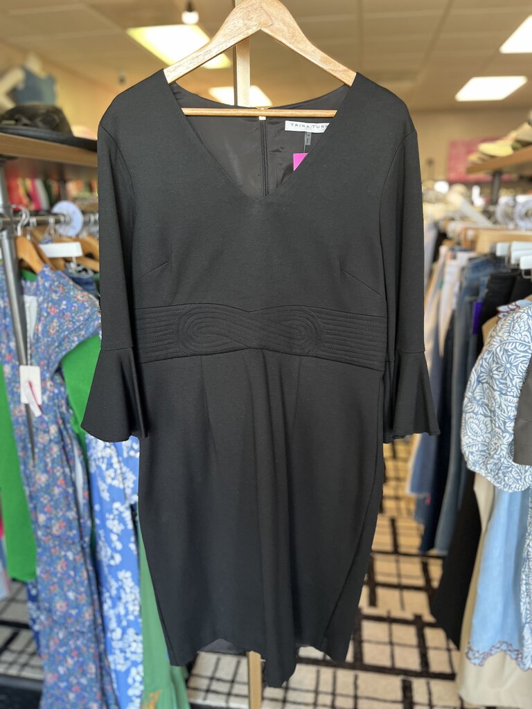 Trina Turk - Black Empire Waist Dress w. Bell Sleeves