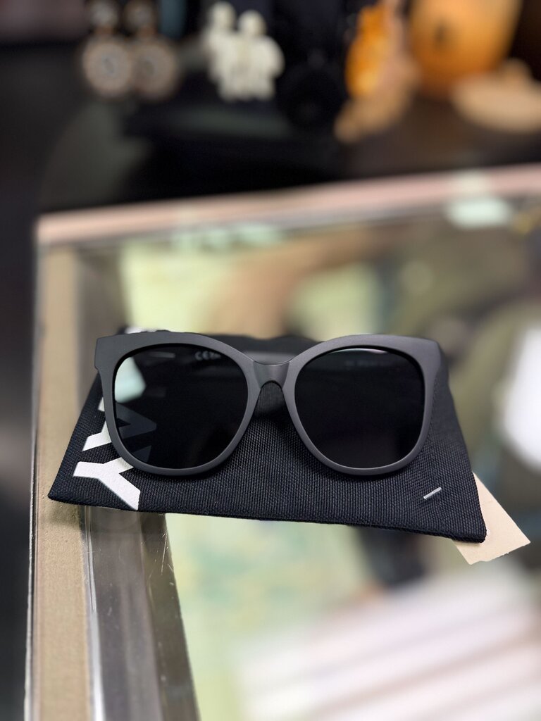 Quay NWT - It's My Way 55mm Cat Eye Sunglasses