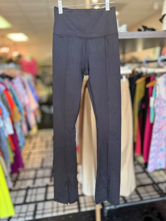 OFFLINE By Aerie NWT-The Hugger Mini Flare Legging