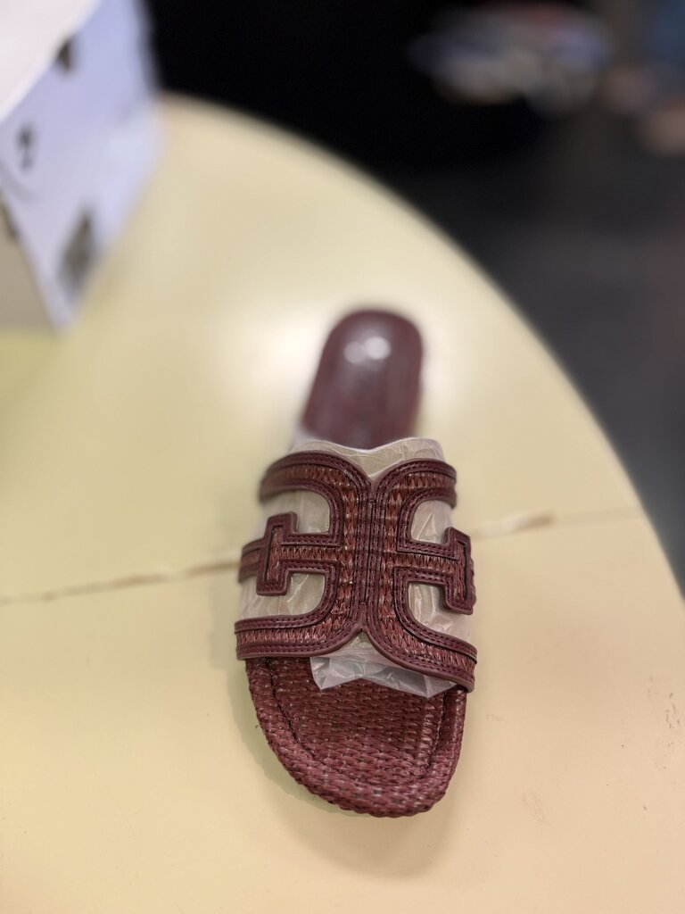 Sam Edelman NWT- Bay Slide Sandal in Brick