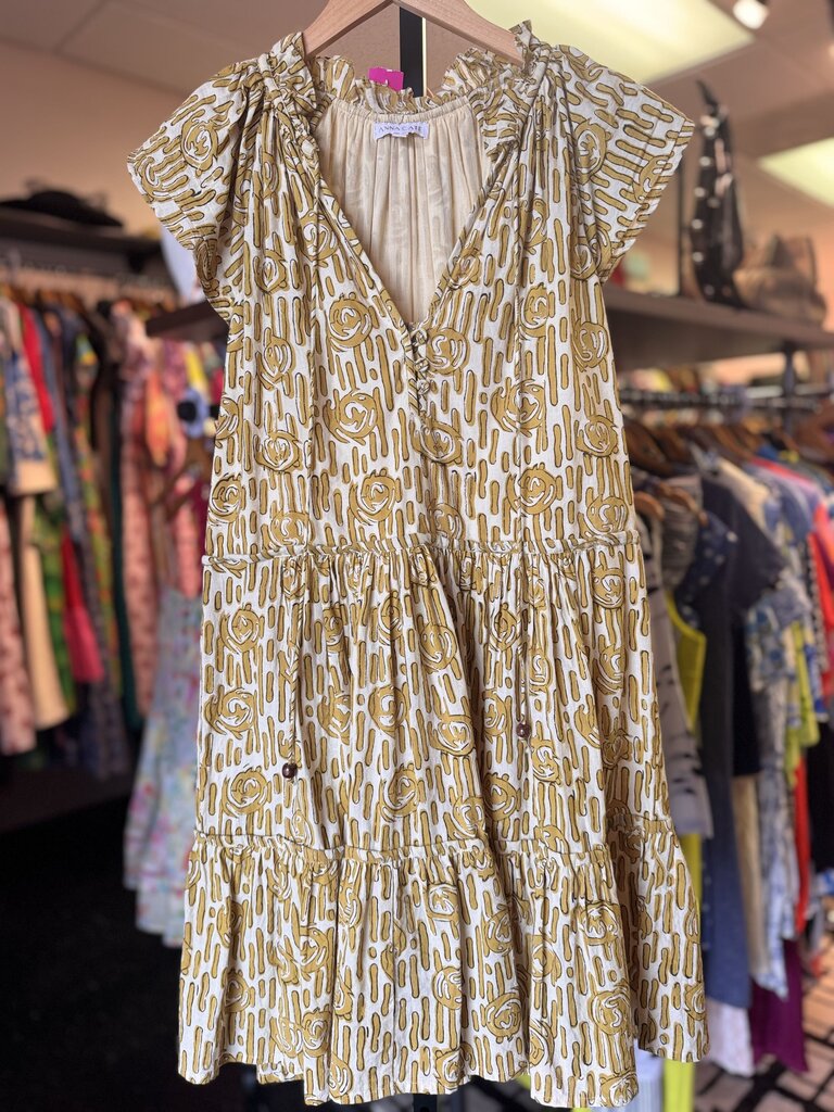 Anna Cate - Mini Dress in Abstract Print