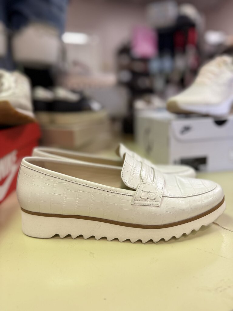 Nero Giardini - White Leather Loafer