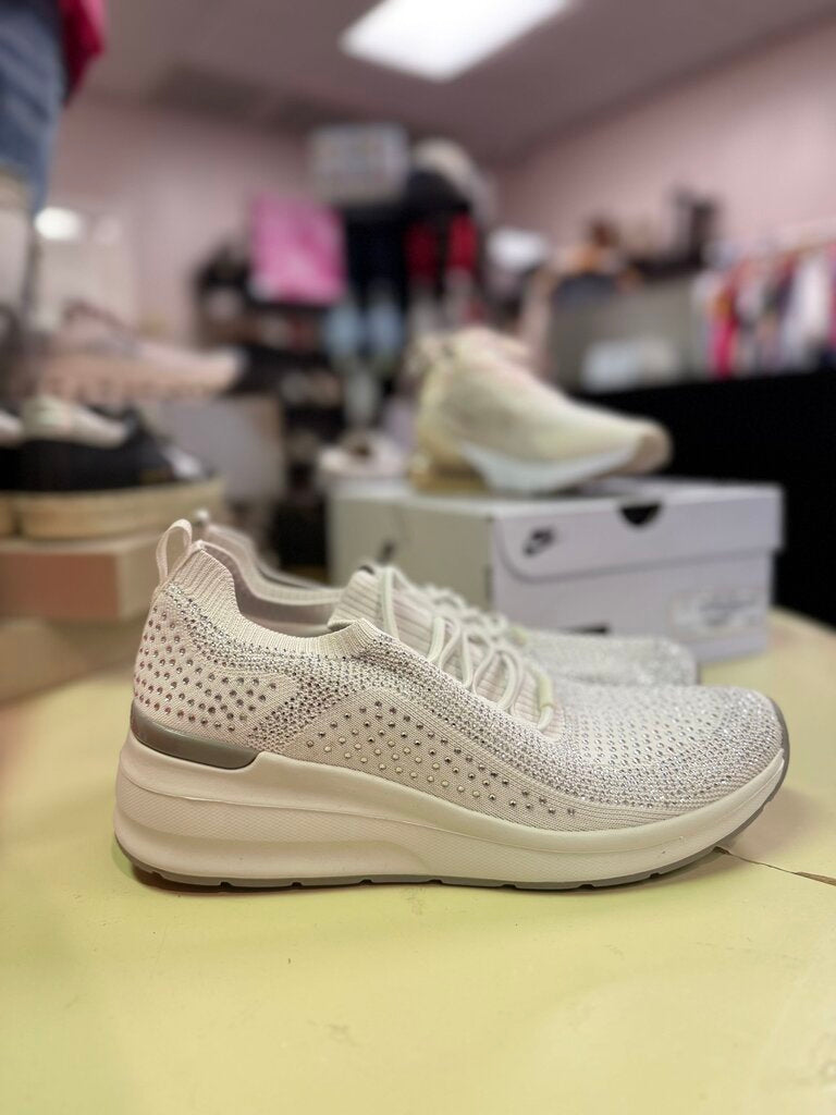 Skechers - Billion Rhinestone Rambler Sneakers