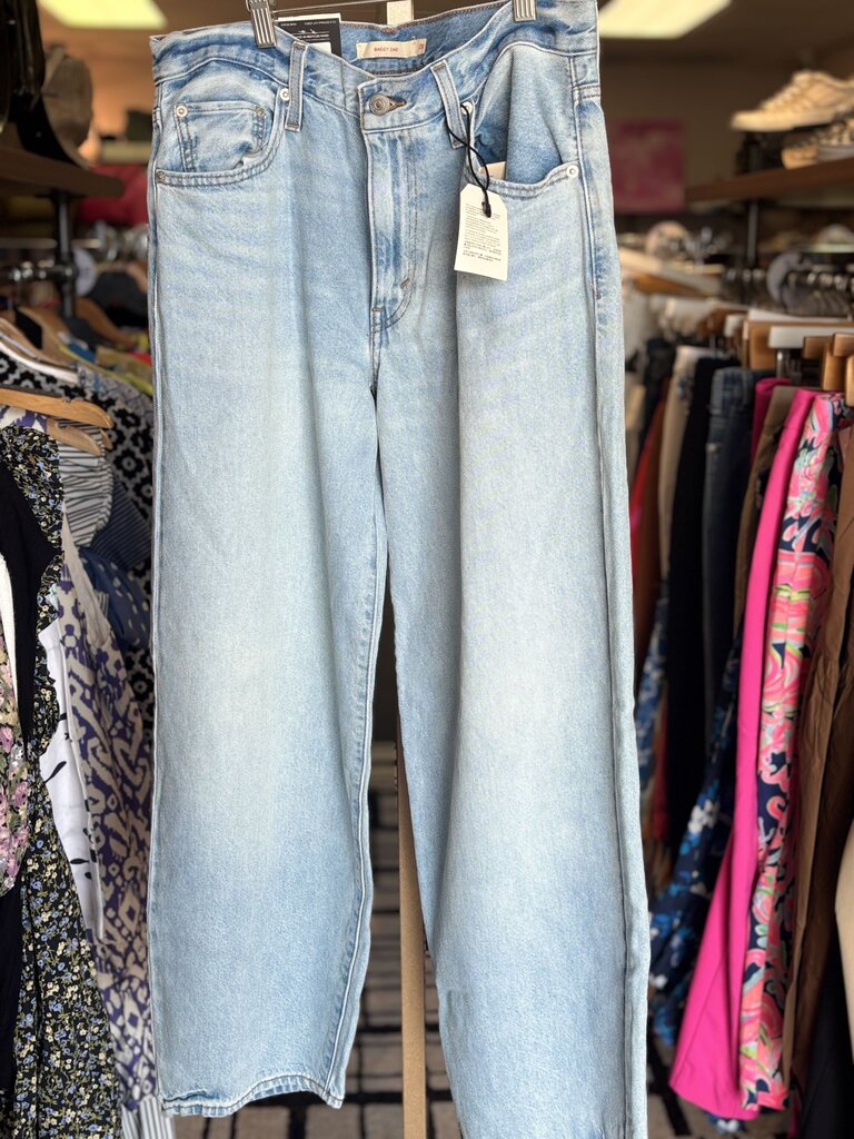 Levi's NWT - Baggy Dad Jeans