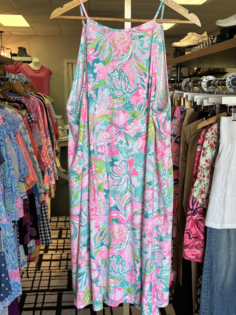 Lilly - Morgot Haltert Dress in "Hot on the Scene"