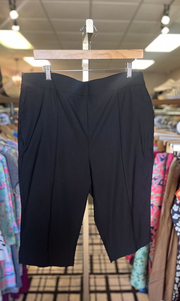 Counterparts - Black Pull-On Bermuda Shorts