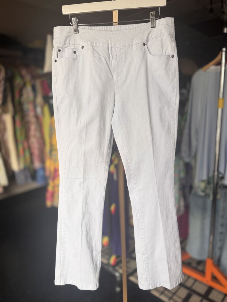 Slimsations NWT - Pull On Flares - White
