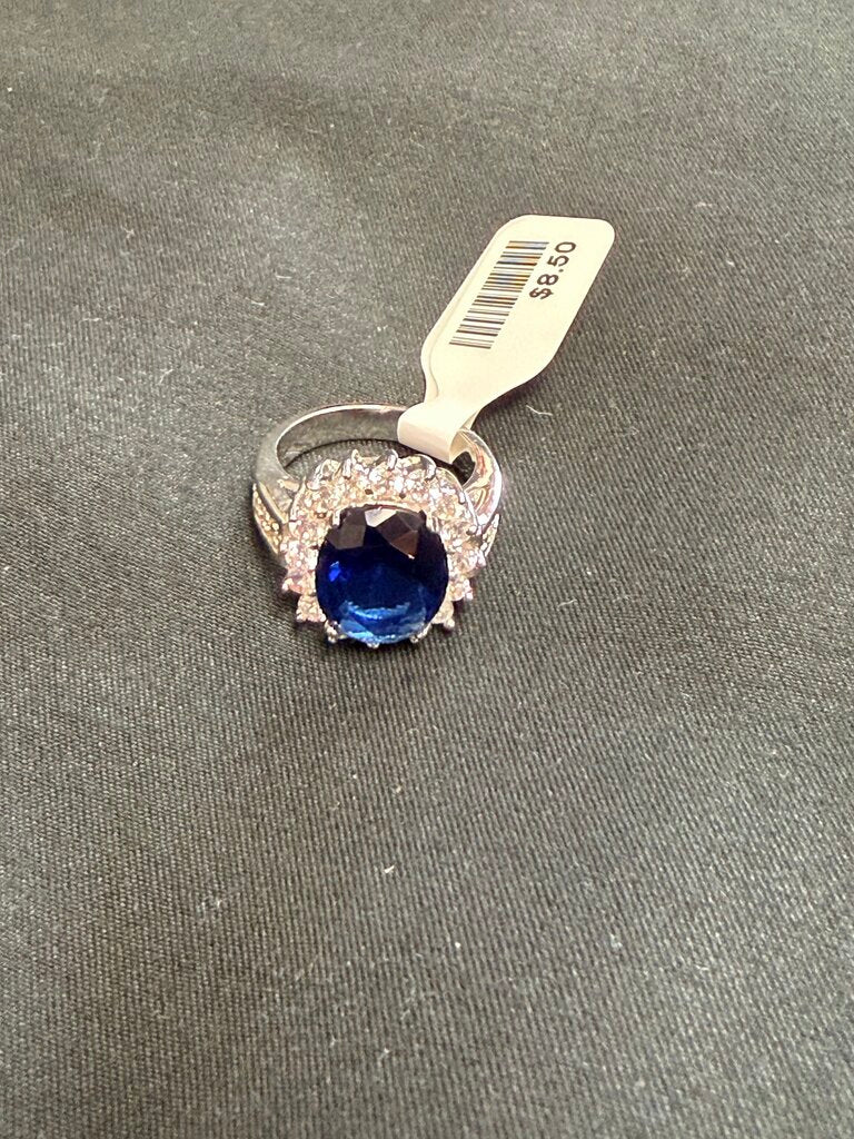 Julie West - Statement Ring Sz 5