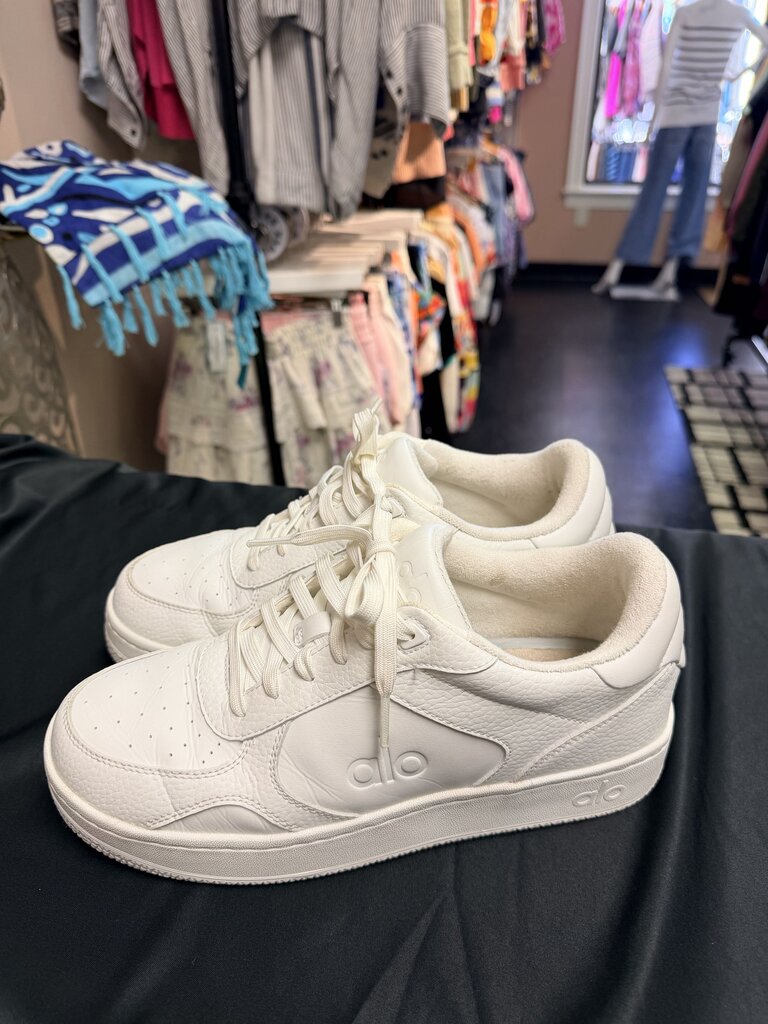 alo- Yoga Recovery Mode Sneakers - White