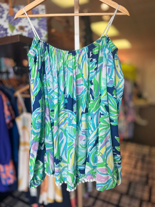 Lilly - Enna Top in "Uptown Trunk"
