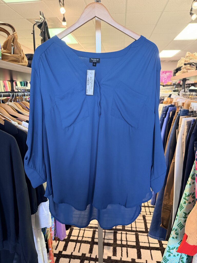 Torrid 3/4 Sleeve Harper Blouse -