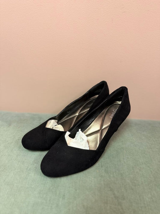 Easy Spirit - Suede Block Heel Pumps - Black