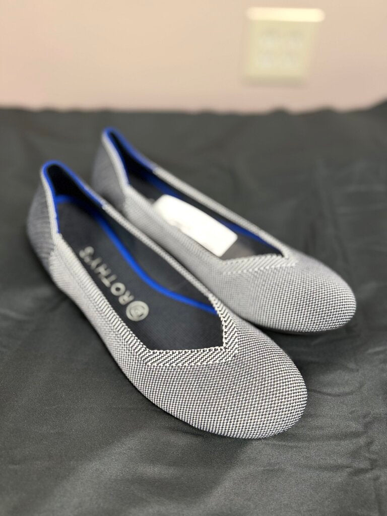Rothy's- Pointy Toe Flat