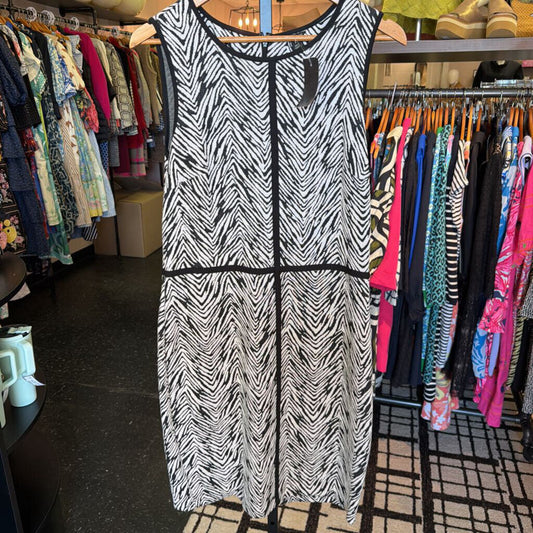 Ann Taylor - Sleeveless Knit Dress in Zebra Stripe