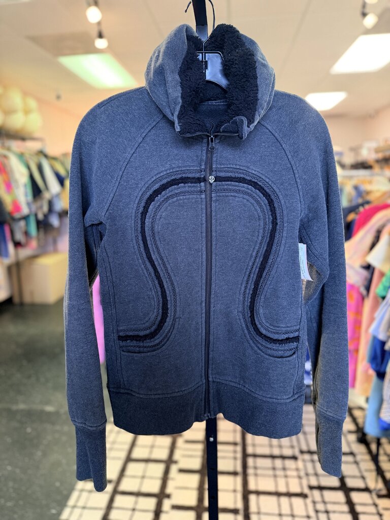 Lululemon - Cuddle Up Jacket