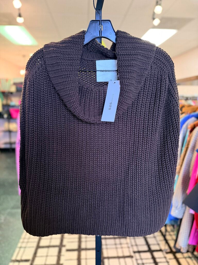 525 America - NWT Cate Sleeveless Turtleneck