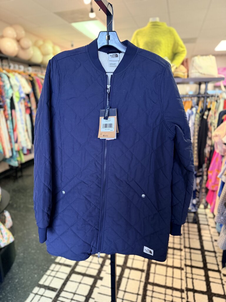 North Face - NWT Cuchillo Parka in Aviator Navy