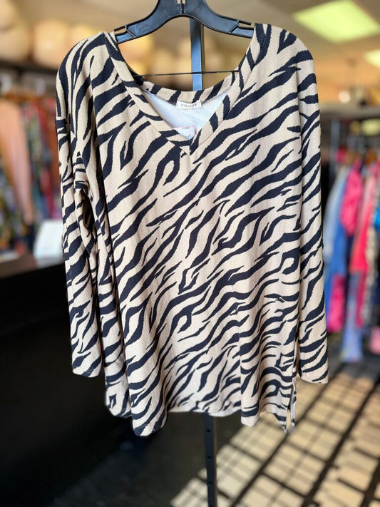 Viamor - LS V-Neck Zebra Print Top