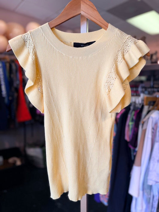 Vero Moda - Ribbed Flutter Sleeve SS Top - Yellow