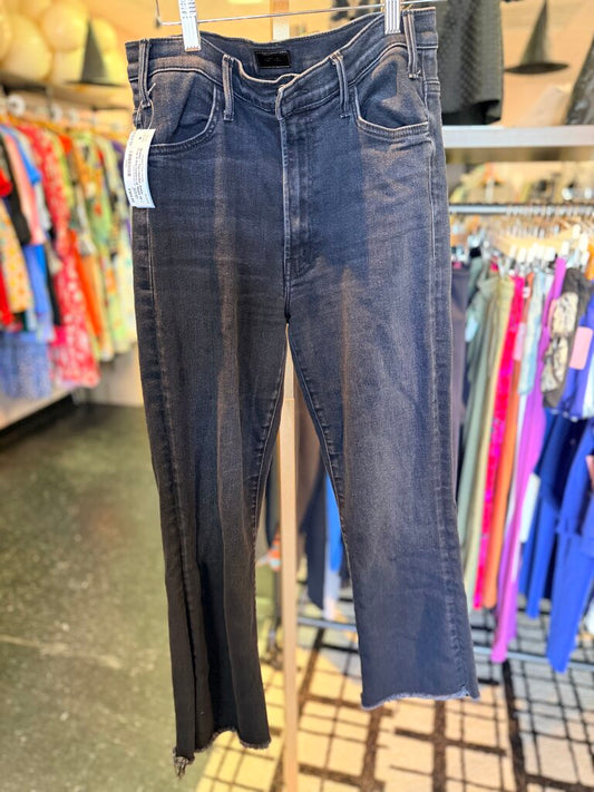 Mother - The Hustler Ankle Fray in Encounters at Night