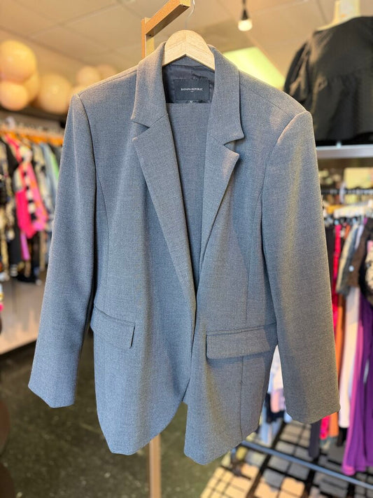 Banana Republic - Powerhouse Blazer & Dress Pants