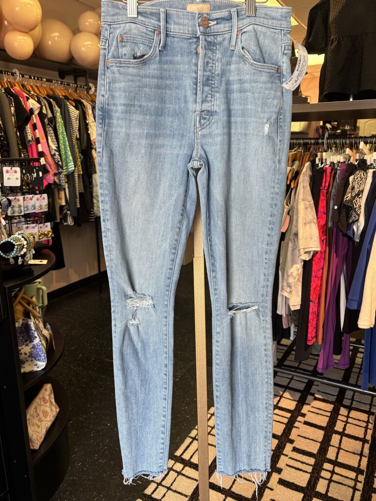 Mother- The Stunner Ankle Fray Jeans in Dreamer