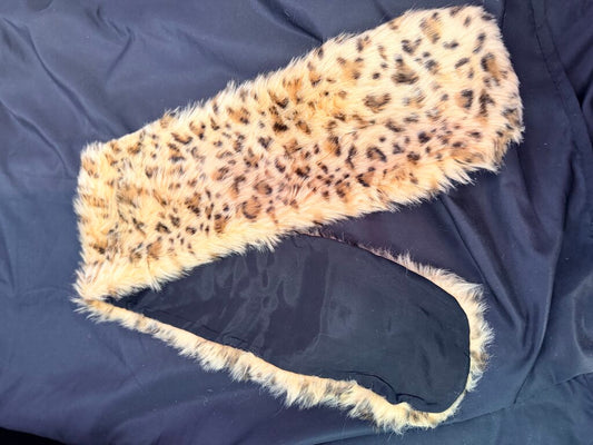 Elizabeth Wilson - Faux Fur Scarf - Cheetah