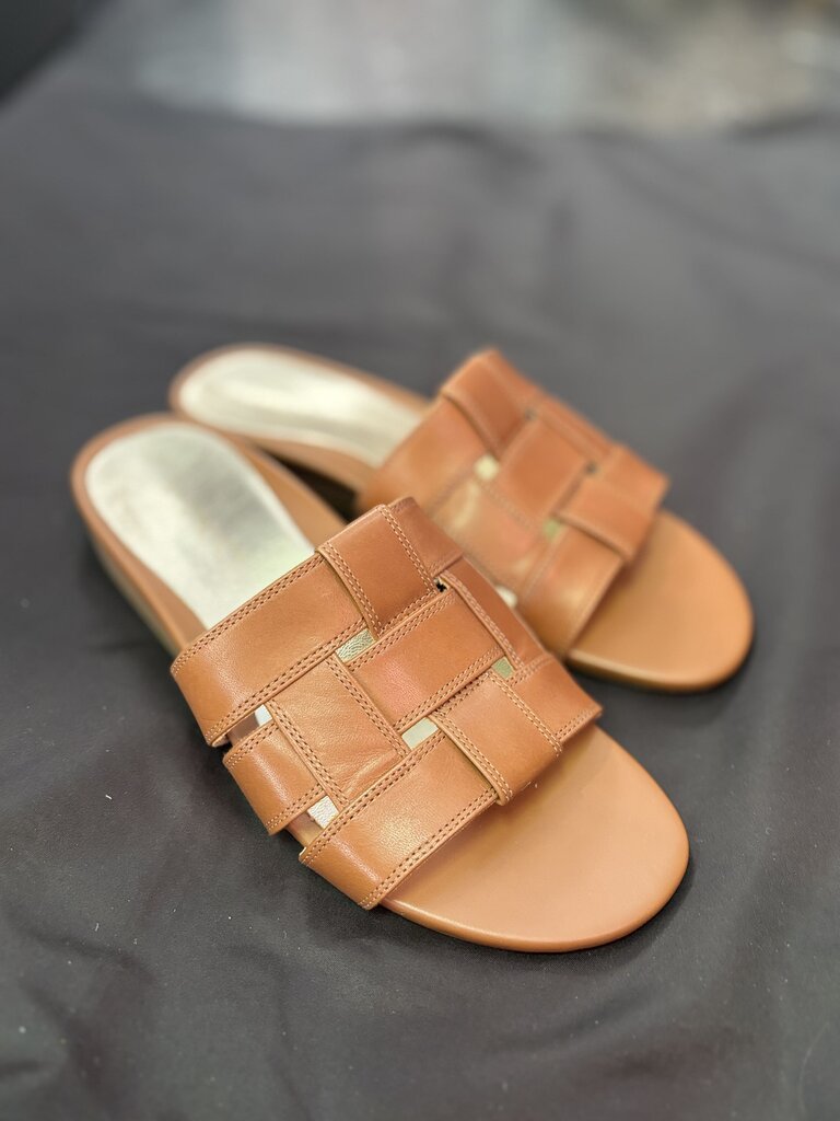 Vionic - Glendora Slide Sandals in Tan Leather