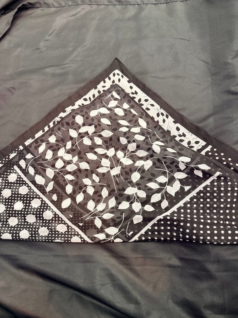 Talbots NWT - Square Scarf - Black/White