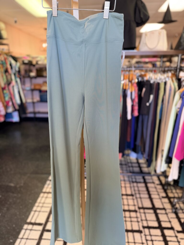 Gold Hinge - Flare Leggings - Sage