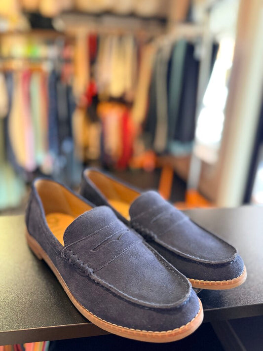 Hush Puppies-Wren Loafers in Navy